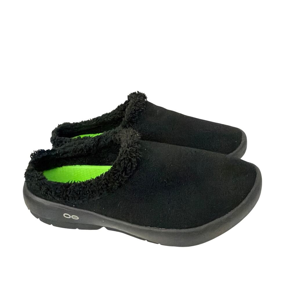 OOFOS Black Slip-On Faux Fur Lined Clog with Lime Green Insole